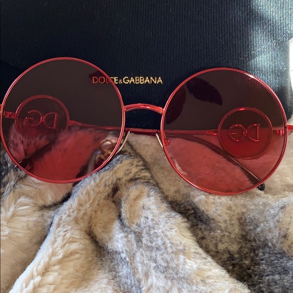 D&G Gorgeous Red Logo Sunglasses main image 8